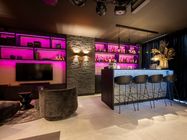 Interieurontwerp bar villa B640x480px